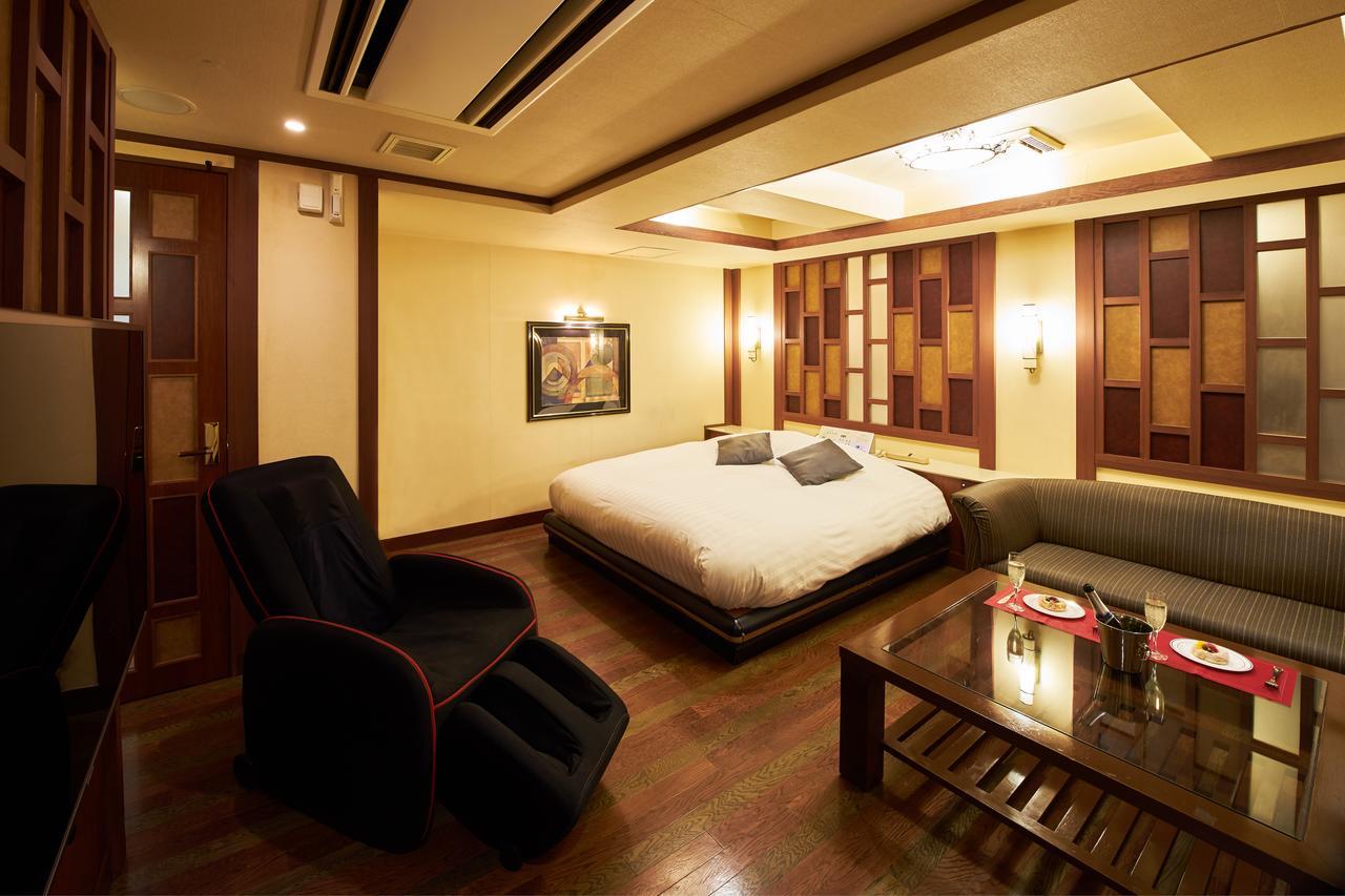 Hotel Aqua Blue Yokosuka (Adults Only) Экстерьер фото