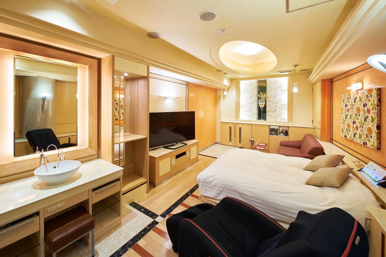 Hotel Aqua Blue Yokosuka (Adults Only) Экстерьер фото