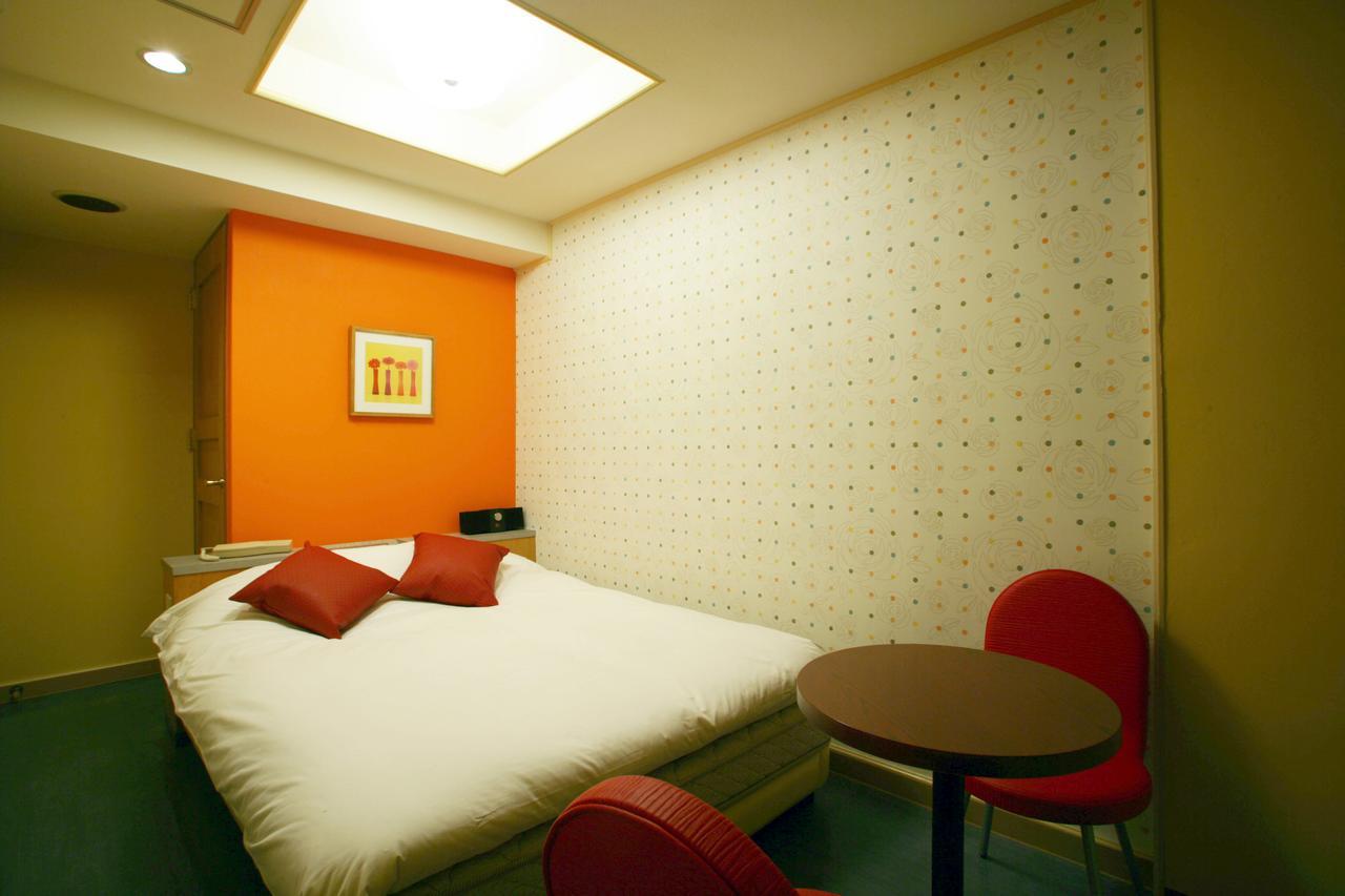 Hotel Aqua Blue Yokosuka (Adults Only) Экстерьер фото
